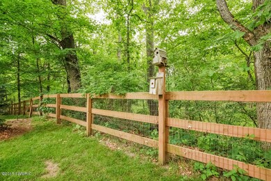 005-Exterior-1802059-small