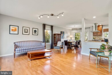 13216 Ladybank Ln, Herndon, VA 20171 - photo 5