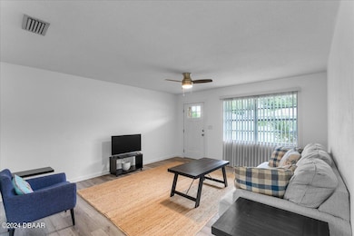 26-10 Raintree Dr (26 of 46)