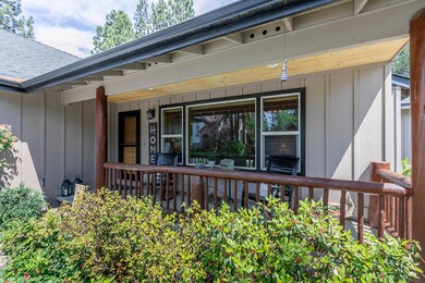 20136 Crystal Mountain Ln, Bend, OR 97702 - photo 2