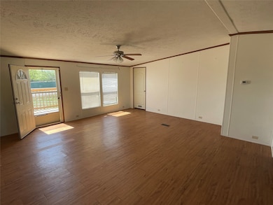 383 Latham Ln, Rhome, TX 76078 - photo 2