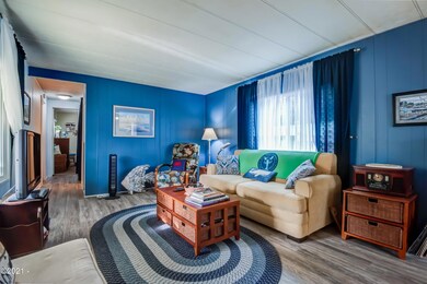 3-Living Room