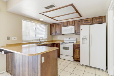 4155 W Laurel Ln, Phoenix, AZ 85029 - photo 7
