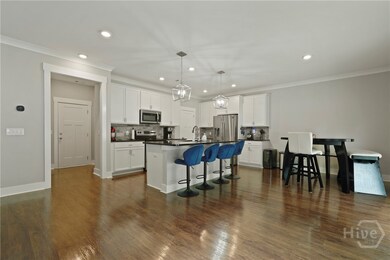 Kitchen and breakfast nook
