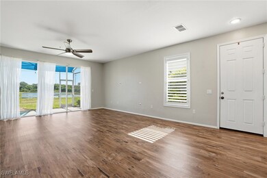 1050 Albany Ct unit 199, Naples, FL 34105 - photo 3