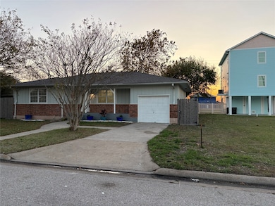 3205 Kleinmann Ave, Galveston, TX 77551 - photo 2