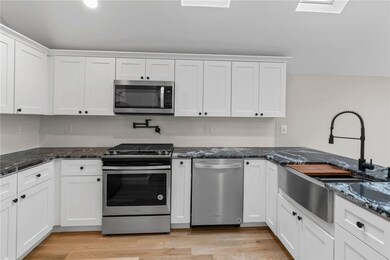 376 Arnolds Neck Dr, Warwick, RI 02886 - photo 7