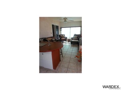 Breakfast bar tile flooring