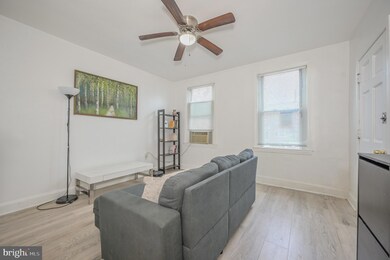 221 35th St NE unit 2, Washington, DC 20019 - photo 4