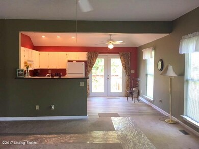 5800 Hudson Lake Dr, Louisville, KY 40291 - photo 4