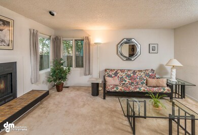 Living Room_2463-SMALL