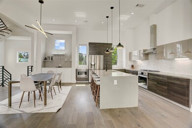 315 E 2nd St, Houston, TX 77007 - photo 5