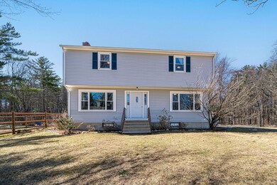 264 Baboosic Lake Rd, MerriMacK, NH 03054 - photo 4