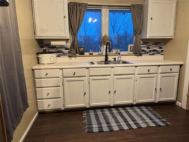 706 Old Highway 6 N A, Jamesport, MO 64648 - photo 6