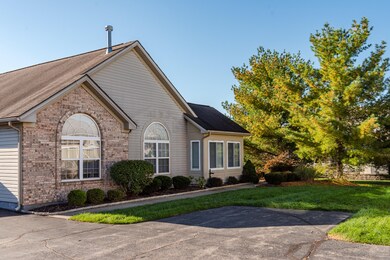 2084 Willow Run Circle 1c