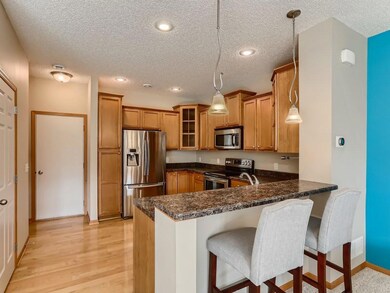 Breakfast Bar Area Great For Entertaining