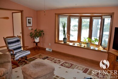 1292 S Fish Hatchery Rd, Oregon, WI 53575 - photo 4