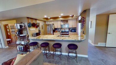 Kitchen 4