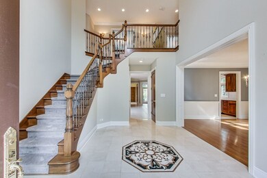 111 E Adelia St, Elmhurst, IL 60126 - photo 3