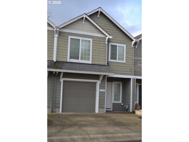 744 NW 3rd Ave, Canby, OR 97013 - photo 2