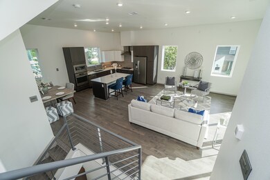 1512 Weber St unit F, Houston, TX 77007 - photo 3