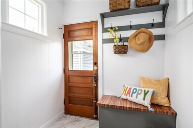 174 Rivulet St, Woonsocket, RI 02895 - photo 7