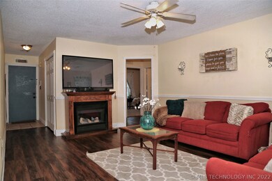 462 W 149th St S, Glenpool, OK 74033 - photo 4