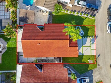 6167 NW 181st Terr Cir N, Hialeah, FL 33015 - photo 5