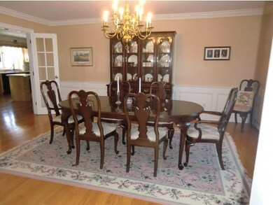 353 Ridgefield Rd, Shelburne, VT 05482 - photo 6