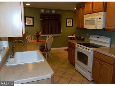 37 Northwest Dr, Bridgeton, NJ 08302 - photo 7