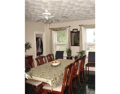 42 Algonquin St, Providence, RI 02907 - photo 6