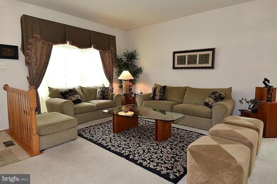 12920 Boggy Trail Way, Germantown, MD 20876 - photo 5