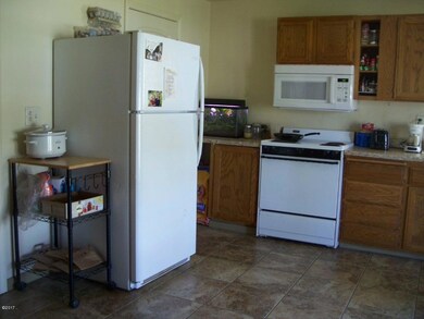 158 Lawrence Ln, Kalispell, MT 59901 - photo 2