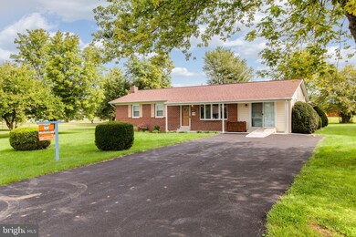 8925 Gloria Ave, Middletown, MD 21769 - photo 2