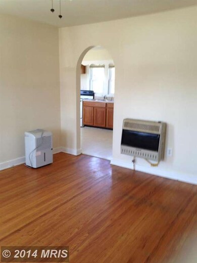 819 E Main St, Luray, VA 22835 - photo 2