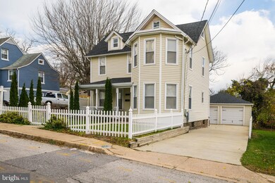 412 Fairmount Ave, Towson, MD 21286 - photo 2