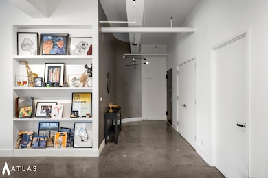 360 W 36th St unit 6N, New York, NY 10018 - photo 2