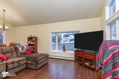 Living Room_KI_33-SMALL