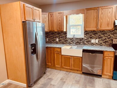 5408 Spence Farm Rd unit B, Holly Springs, NC 27540 - photo 7