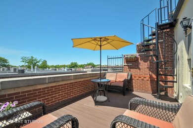 2642 N Southport Ave, Chicago, IL 60614 - photo 3