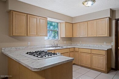 3015 Black Creek Dr, Middleburg, FL 32068 - photo 7