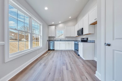 4 Kitchen