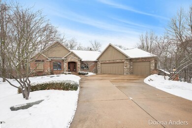 4825MalteseCt-65