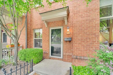 728 Park St, Columbus, OH 43215 - photo 3