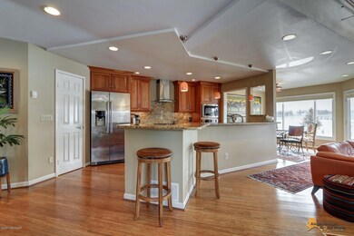 Open Kitchen