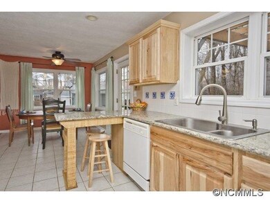 Breakfast Nook