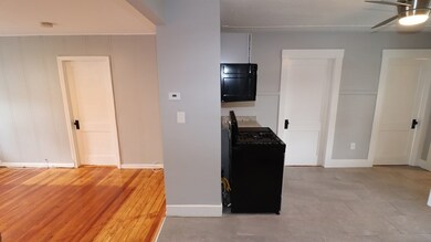 19 Cross St unit 2L, South Grafton, MA 01560 - photo 3