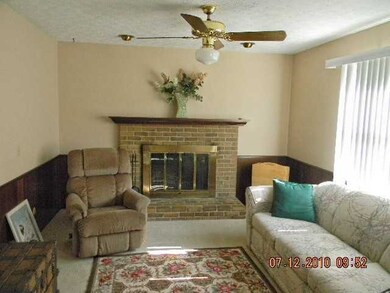 1686 Carrigallen Ln, Columbus, OH 43228 - photo 5