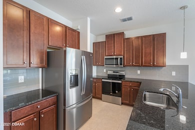 Granite with SS Appliances