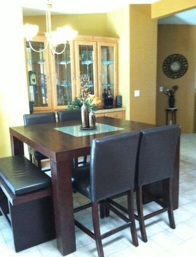 Dining with built-in hutch